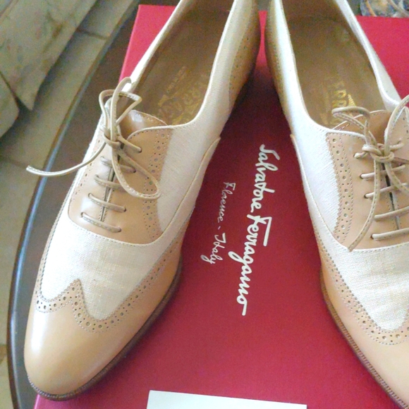 FINAL DEAL WOW! SALVATORE FERRAGAMO 9 4A CAMEL TAN CREAM WINGTIP OXFORD SHOES - Picture 5 of 12